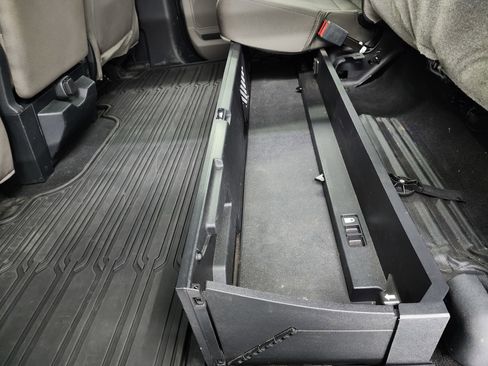 Used 2022 Ford F350 XLT w/ XLT Value Package image 39