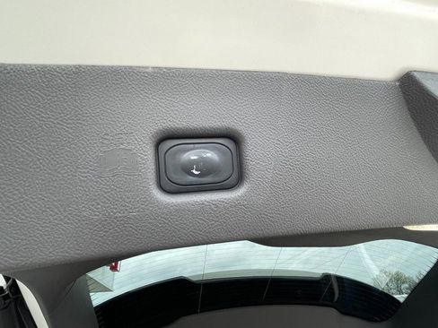 Used 2020 Lincoln Nautilus Reserve w/ Equipment Group 201A image 16