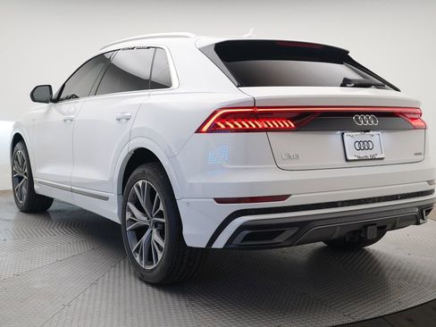 Used 2023 Audi Q8 Premium Plus w/ Premium Plus Package AWD/4WD image 3