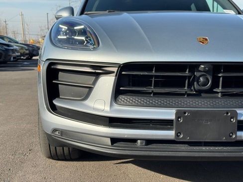 Used 2022 Porsche Macan image 9