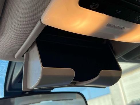 Used 2023 Nissan Altima 2.5 SV w/ SV Premium Package image 29