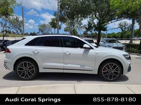 Certified 2023 Audi Q8 Premium Plus w/ Premium Plus Package AWD/4WD image 9