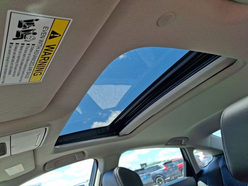 Used 2024 Honda Accord Touring image 14