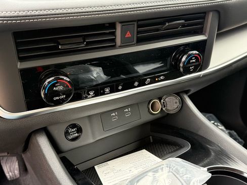 New 2026 Nissan Rogue SV image 11