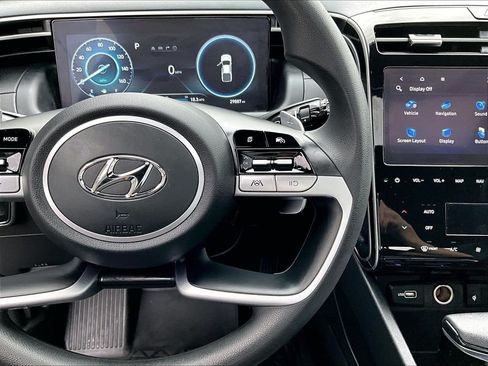 Used 2024 Hyundai Santa Cruz Night AWD/4WD image 25