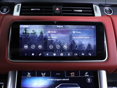 Used 2021 Land Rover Range Rover Sport HST image 26