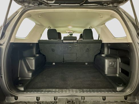 Used 2024 Toyota 4Runner SR5 image 30