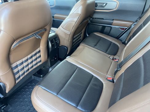 Used 2022 Ford Bronco Sport Badlands w/ Premium Package image 15