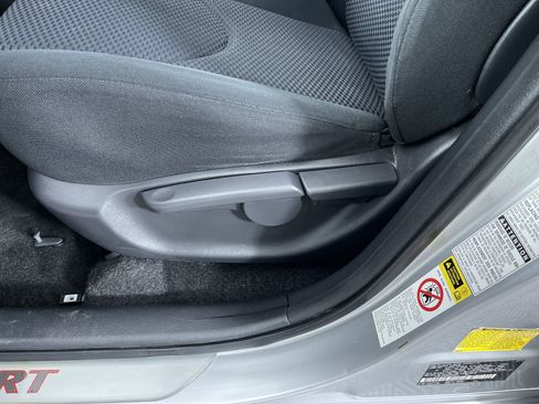 Used 2011 Toyota RAV4 Sport image 13