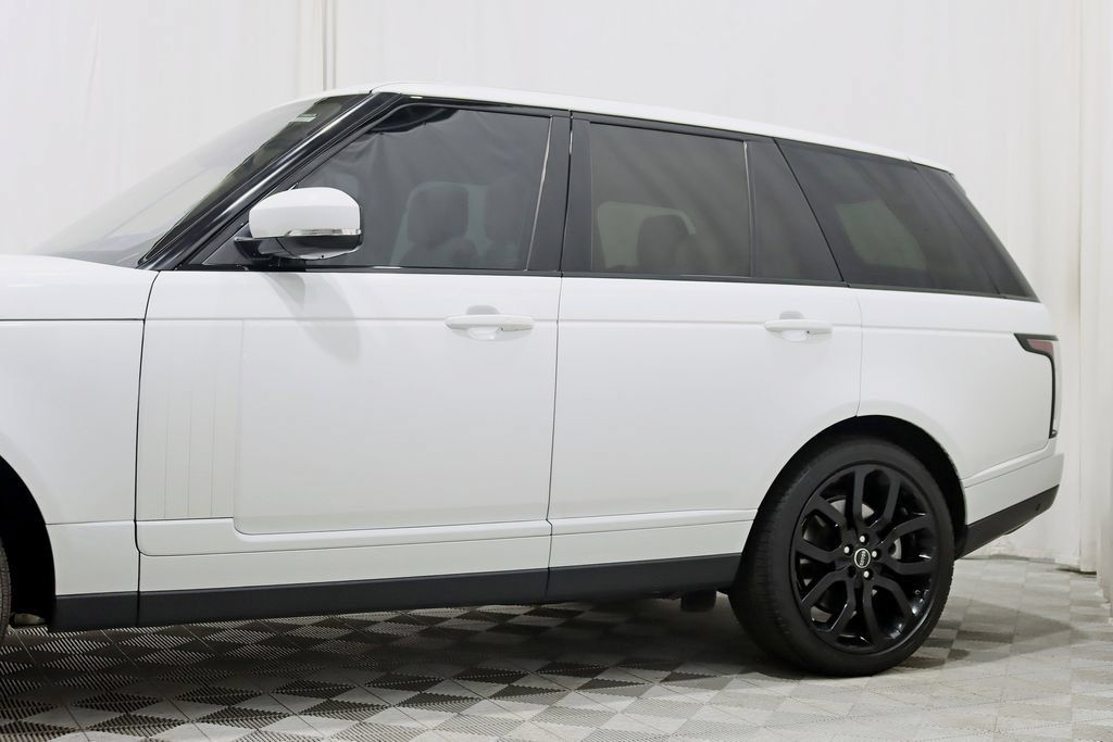 Used 2020 Land Rover Range Rover HSE AWD/4WD image 3