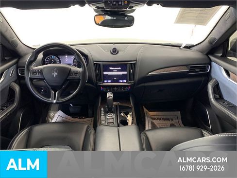 Used 2021 Maserati Levante S GranLusso image 29