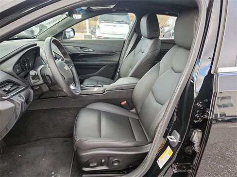 Certified 2023 Cadillac CT4 Luxury w/ Cold Weather Package image 13