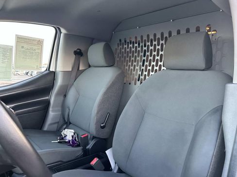Used 2021 Nissan NV200 SV image 20