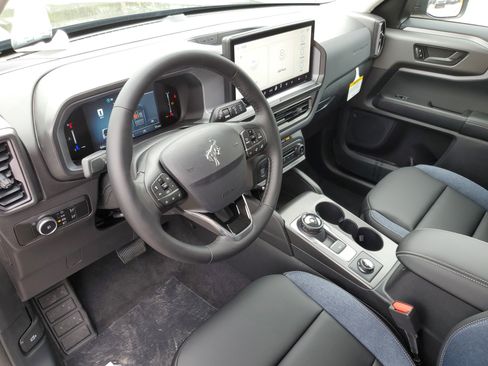 New 2026 Ford Bronco Sport Outer Banks AWD/4WD image 14
