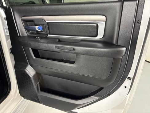 Used 2024 RAM 1500 Warlock AWD/4WD image 18