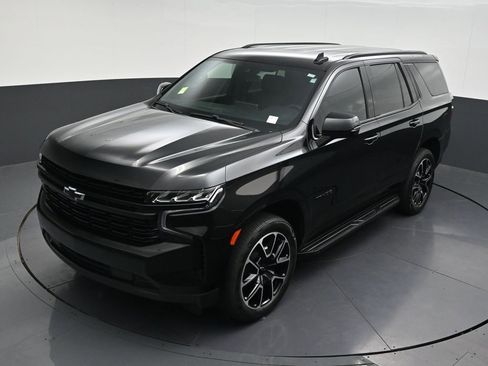 Used 2024 Chevrolet Tahoe RST w/ Luxury Package RWD image 18