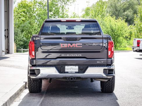 Used 2025 GMC Sierra 1500 SLT AWD/4WD image 4