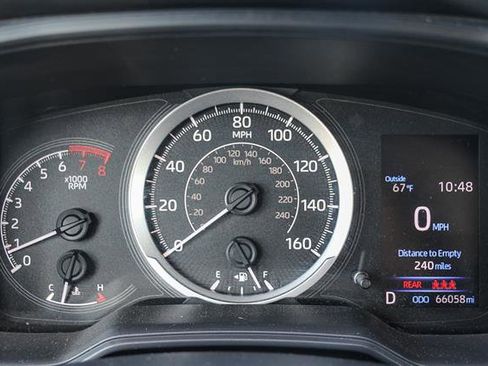 Used 2022 Toyota Corolla LE image 21