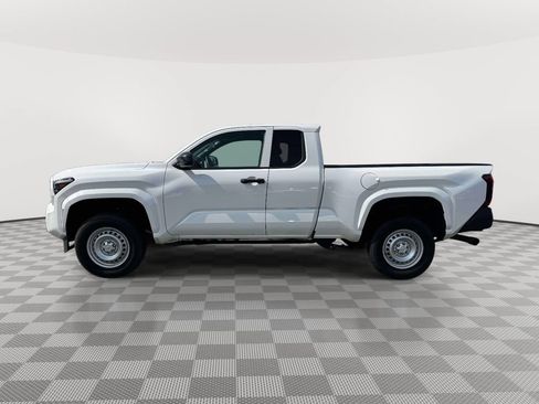 Used 2025 Toyota Tacoma SR RWD image 4