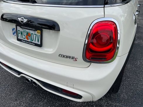Used 2015 MINI Cooper S image 24