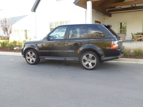 Used 2012 Land Rover Range Rover Sport Supercharged image 10