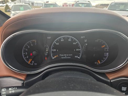 Used 2018 Jeep Grand Cherokee Summit AWD/4WD image 29