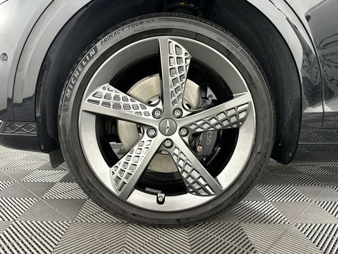 Used 2023 Genesis GV70 3.5T Sport w/ Sport Prestige Package image 36