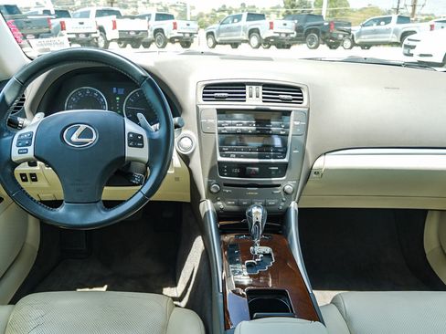 Used 2012 Lexus IS 250 w/ Premium Pkg Value Edition RWD image 13