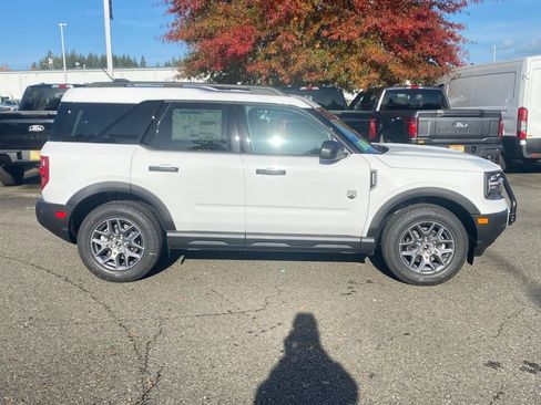 New 2025 Ford Bronco Sport Big Bend image 2
