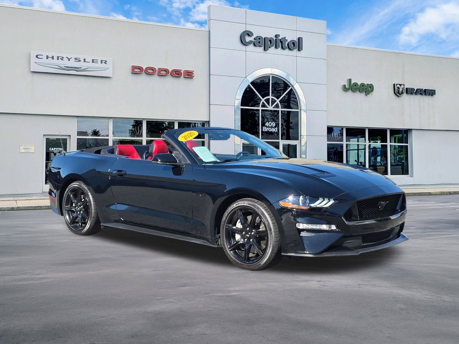 Used 2020 Ford Mustang GT Premium w/ Equipment Group 401A RWD image 1