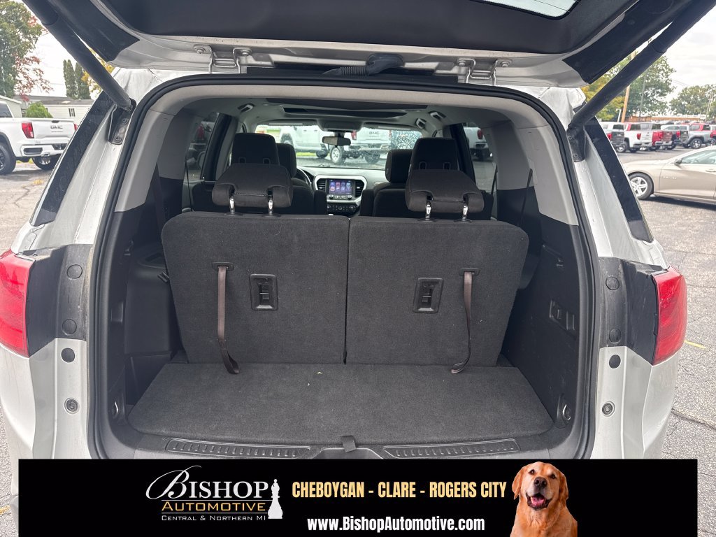 Used 2019 GMC Acadia SLE w/ GMC Pro Grade Package AWD/4WD image 8