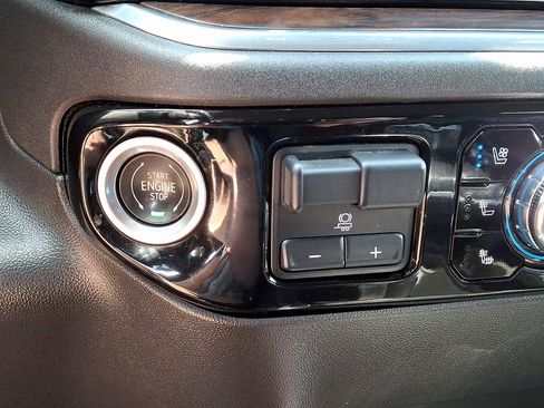 Used 2022 GMC Sierra 1500 Denali AWD/4WD image 24