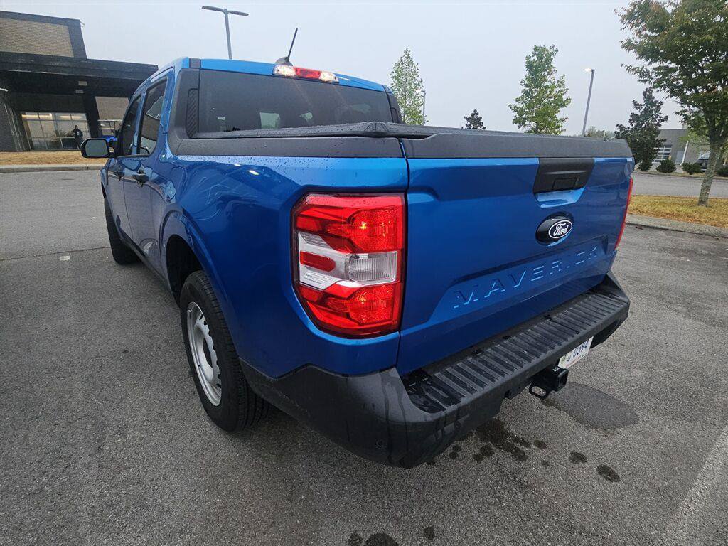 Used 2025 Ford Maverick XL w/ 4K Tow Package AWD/4WD image 3