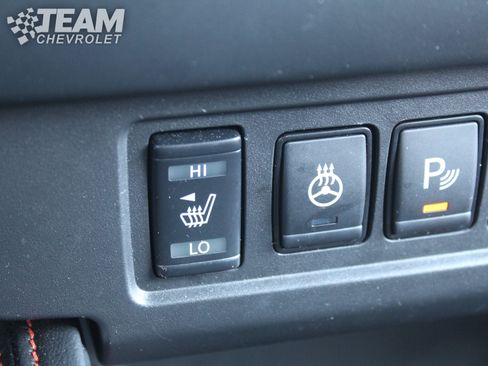 Used 2026 Nissan Frontier PRO-4X AWD/4WD image 17