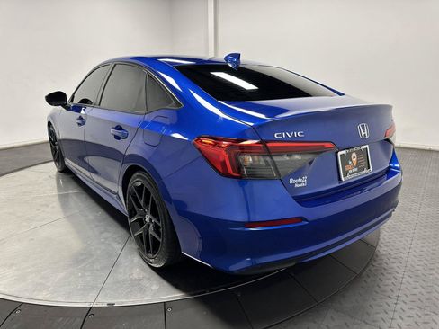 Used 2024 Honda Civic Sport image 9