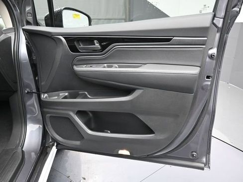 New 2026 Honda Odyssey Touring image 12