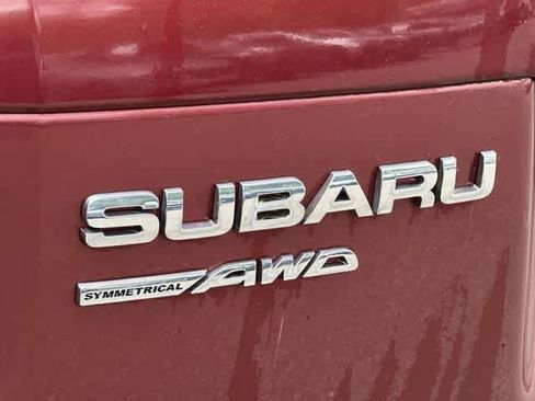 Used 2017 Subaru Forester 2.5i Premium AWD/4WD image 16