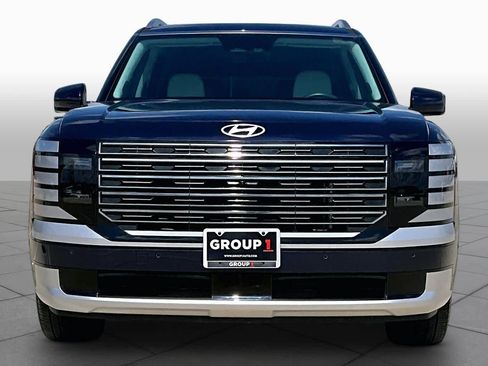 Certified 2026 Hyundai Palisade Calligraphy FWD image 7