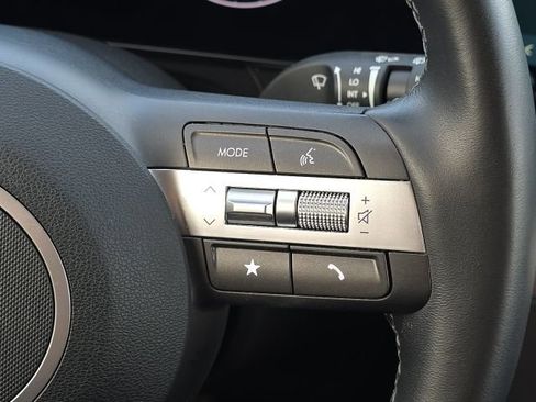 Used 2025 Hyundai Kona SEL image 34