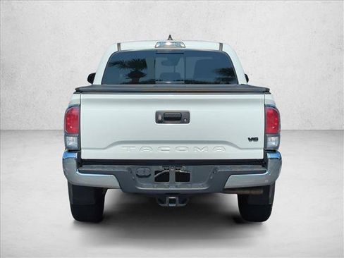 Used 2023 Toyota Tacoma TRD Off-Road AWD/4WD image 6