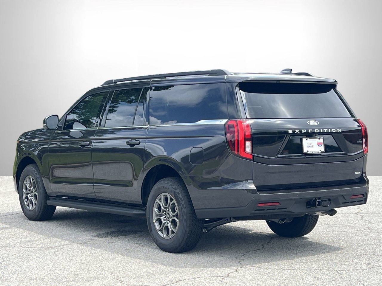New 2027 Ford Expedition Max Active RWD image 23