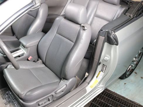 Used 2006 Toyota Solara SLE FWD image 31