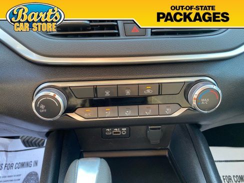 Used 2019 Nissan Altima 2.5 S FWD image 30