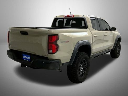 Used 2024 Chevrolet Colorado ZR2 w/ Technology Package image 5