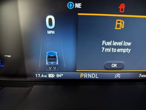 Used 2026 Ford Maverick XLT w/ XLT Luxury Package AWD/4WD image 2