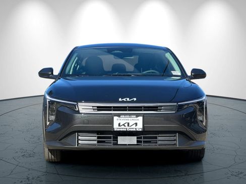 New 2026 Kia K4 LX image 9