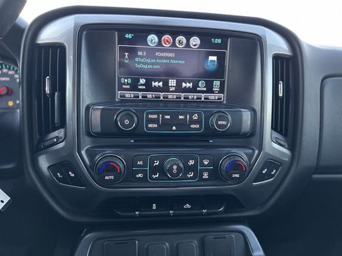 Used 2018 Chevrolet Silverado 1500 LT w/ All Star Edition image 17