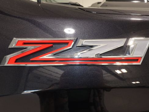 Certified 2023 Chevrolet Silverado 1500 LT Trail Boss w/ LPO, Dark Essentials Package AWD/4WD image 34