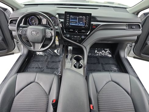 Used 2023 Toyota Camry SE image 15