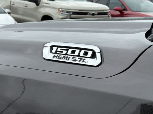 Used 2020 RAM 1500 Tradesman AWD/4WD image 19